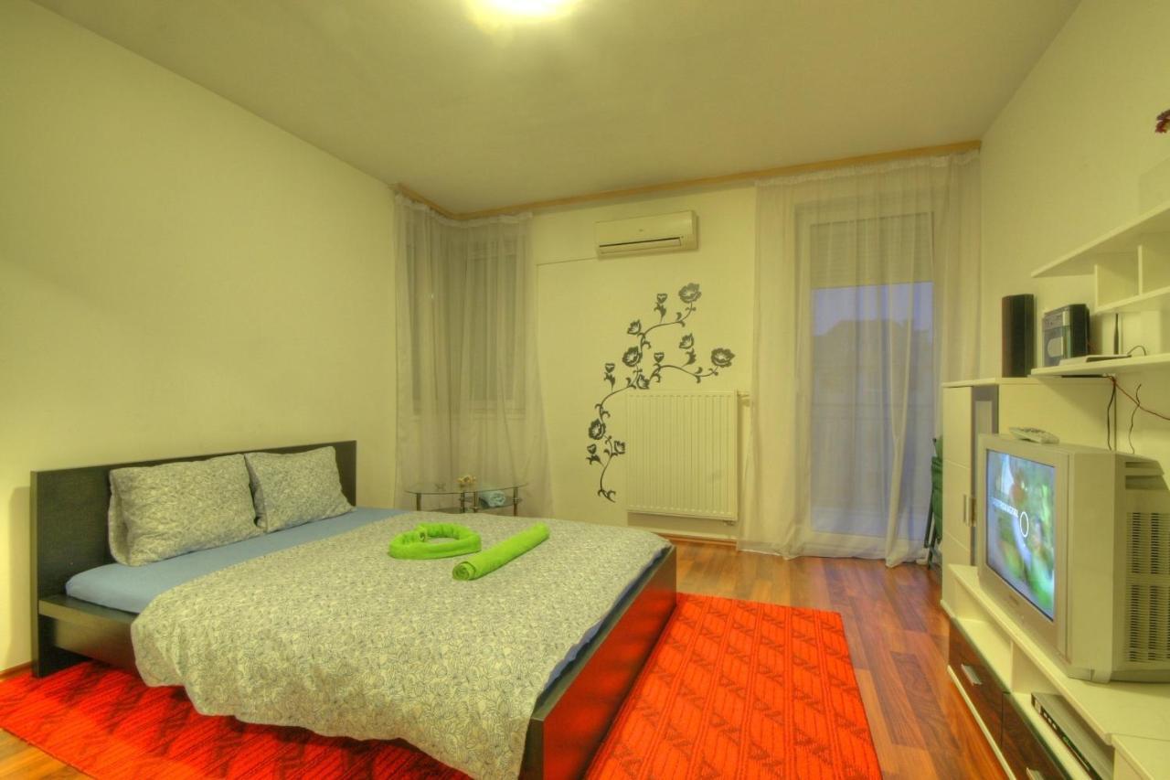 Apartment Budapest Peace Chambre photo