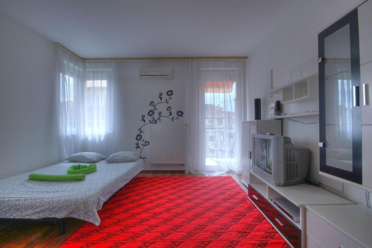 Apartment Budapest Peace Chambre photo